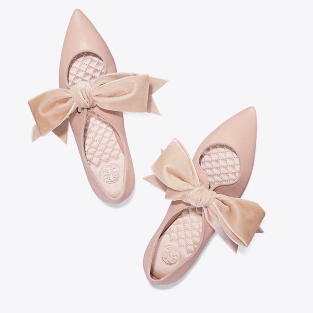 Tory Burch ‘Clara’ flat, velvet bow, new in box, size 6 - Picture 2 of 5